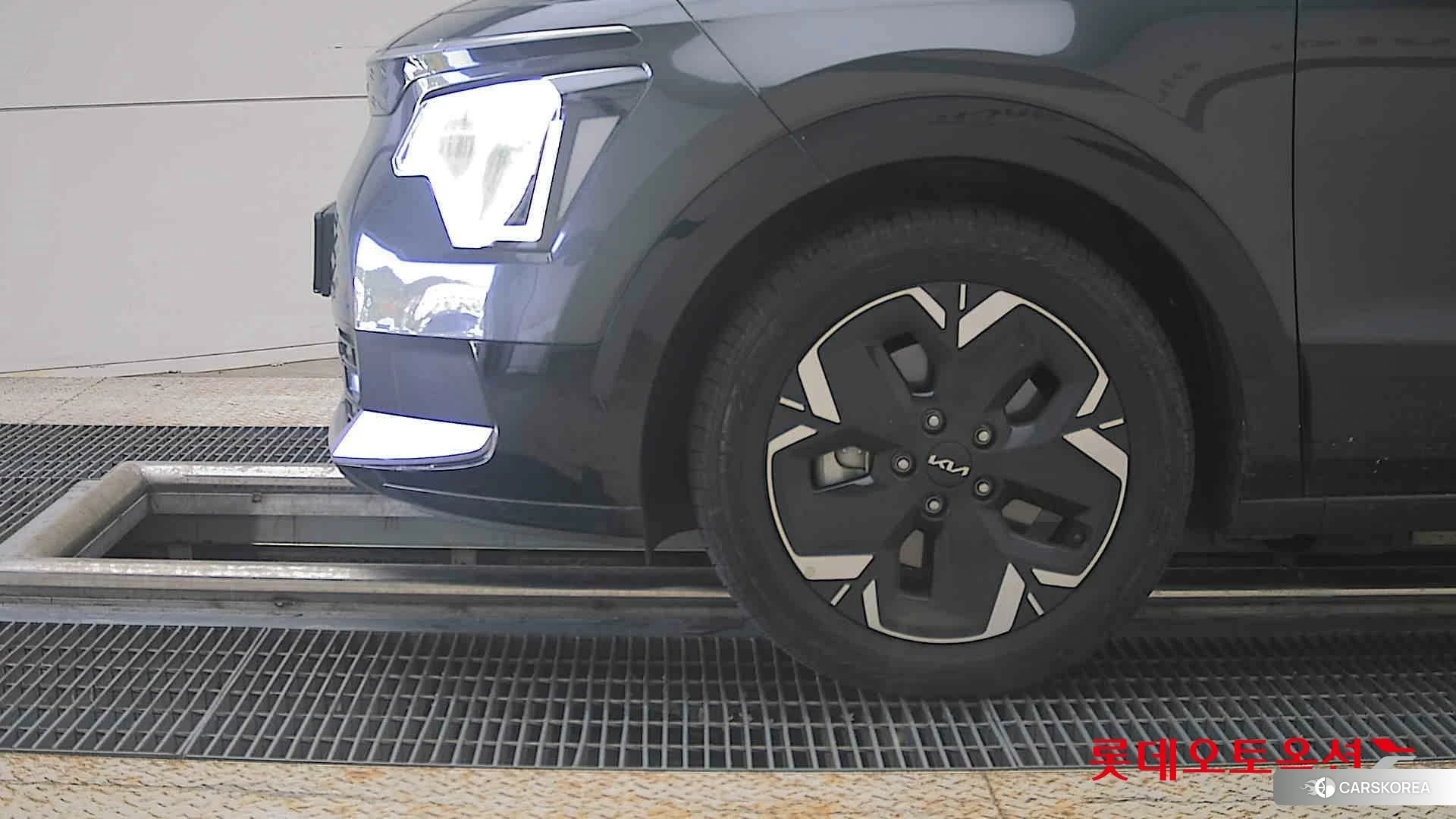 Kia Niro EV id 4909315 из Кореи 13