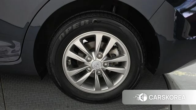 Hyundai The New Avante AD id 4447678 из Кореи 13