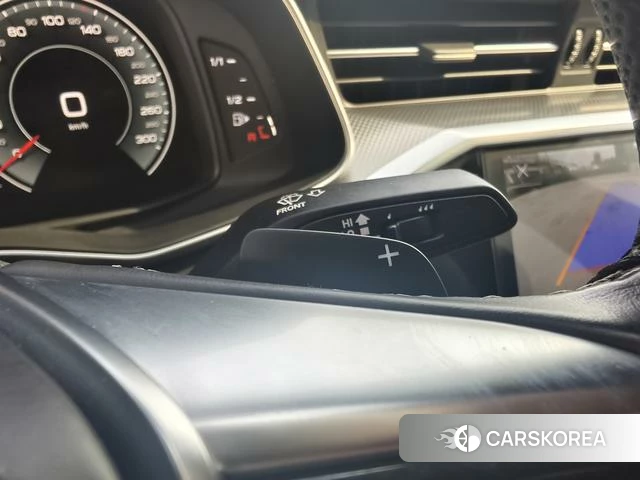 Audi A6L id 4263911 из Китая 13