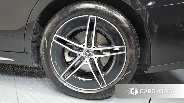 Mercedes-Benz E-Class W214 id 4315378 из Кореи 13