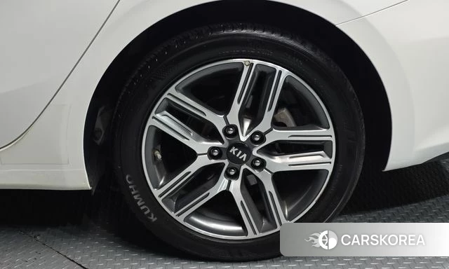 Kia Come New K3 id 4937572 из Кореи 13