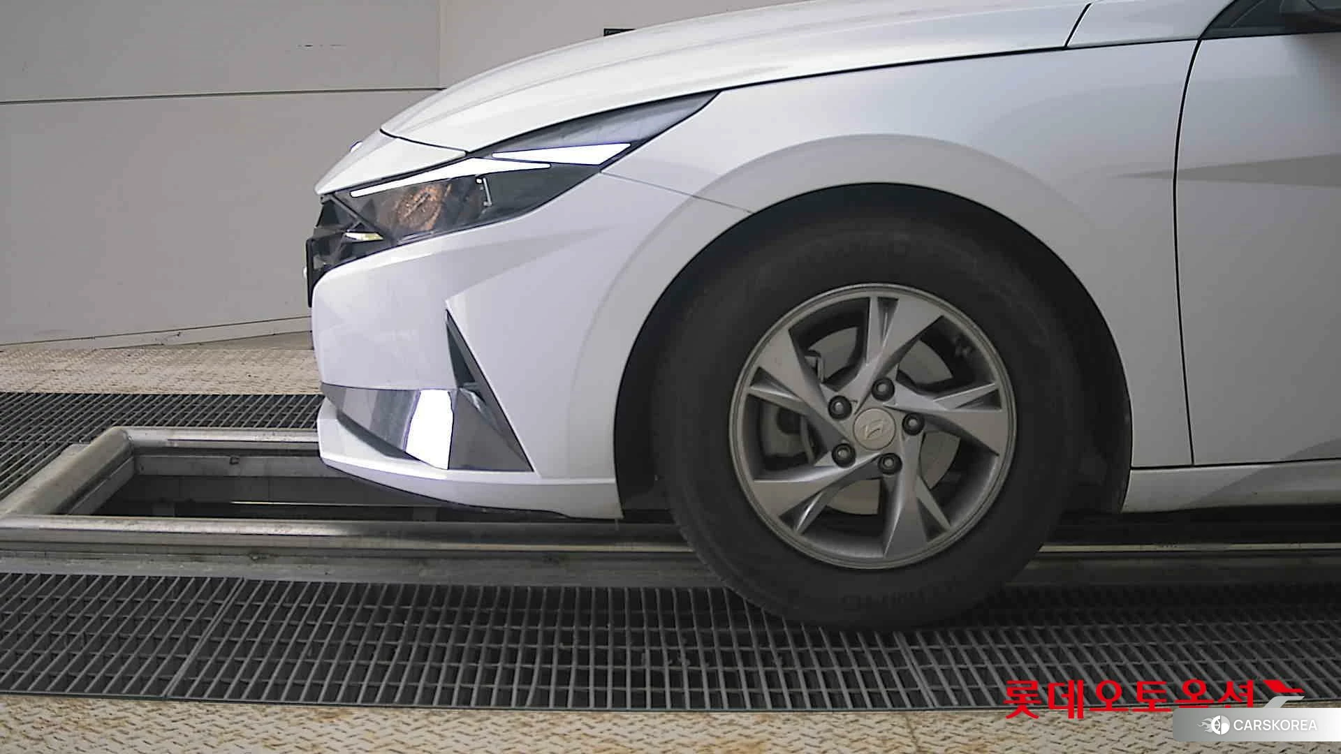 Hyundai Avante id 4289406 из Кореи 13