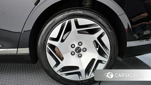 Genesis G90 (RS4) id 4293002 из Кореи 13