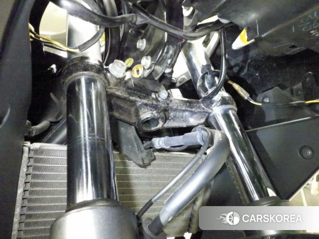 Проданный Honda CBR250R ABS id 4000530 из Японии, фото 13