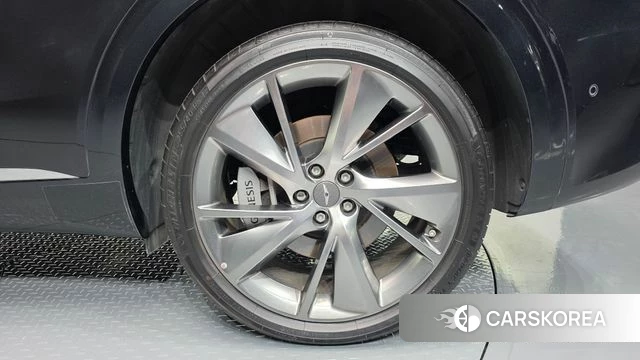 Genesis GV70 id 4847755 из Кореи 13