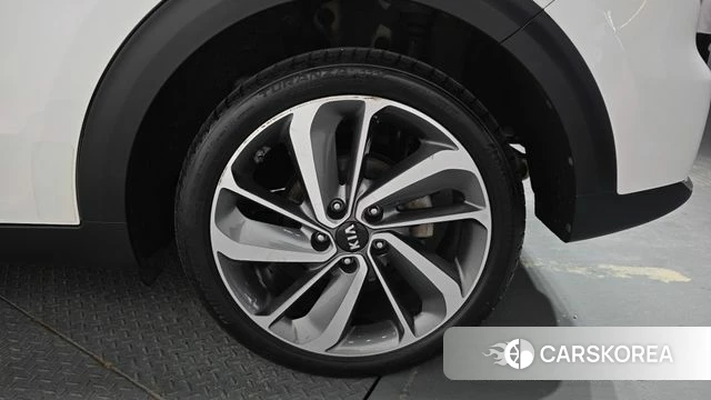 Kia Niro id 4626269 из Кореи 13