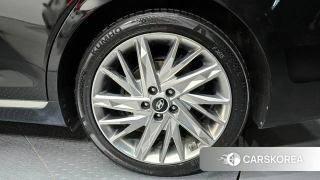 Hyundai The New Grandeur IG id 4323811 из Кореи 13