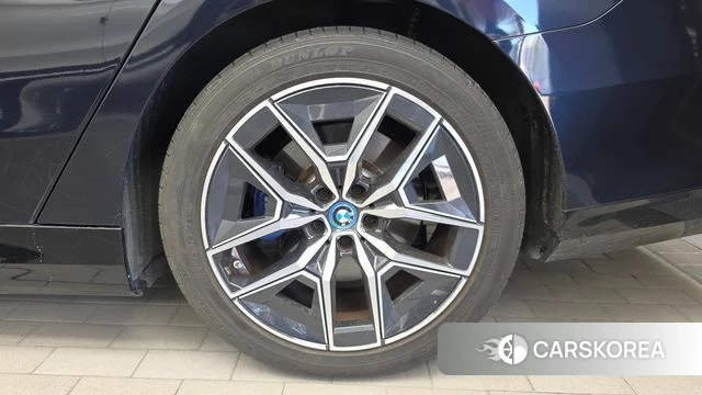 BMW i5 (G60) id 4762617 из Кореи 13