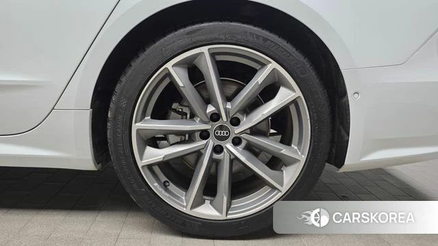 Audi A7 (4K) id 4774924 из Кореи 13