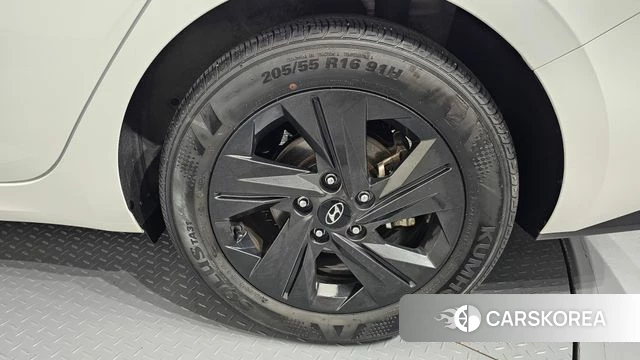 Hyundai Avante Hybrid (CN7) id 4917140 из Кореи 13