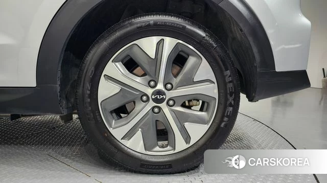 Kia Niro Plus id 4676099 из Кореи 13