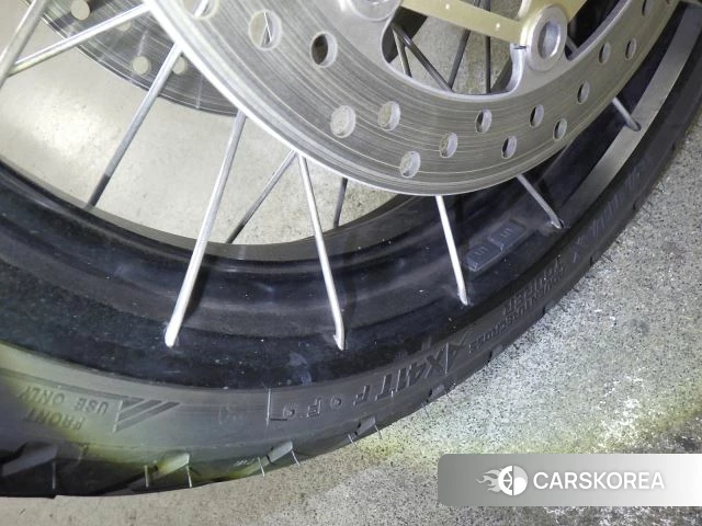 Honda X-ADV 750 id 3950108 из Японии 13