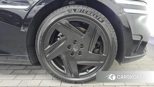 Genesis G90 (RS4) id 4645004 из Кореи 13