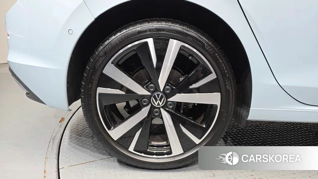 Volkswagen Golf 8th Generation id 4474075 из Кореи 13