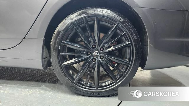 Maserati Quattroporte id 4625756 из Кореи 13