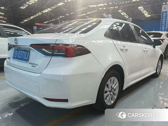 Toyota Corolla id 4257597 из Китая 13