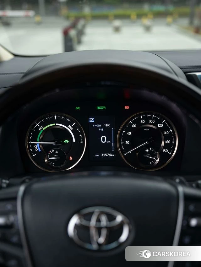 Toyota Elfa id 4253699 из Китая 13