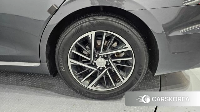 Hyundai The New Grandeur IG id 4187835 из Кореи 13