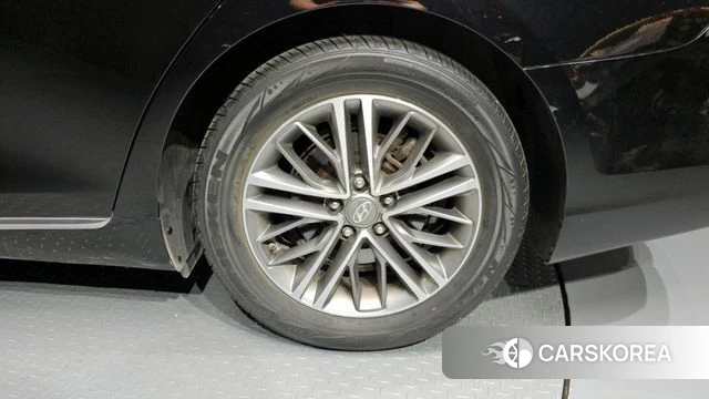 Hyundai Grandeur IG id 4318030 из Кореи 13