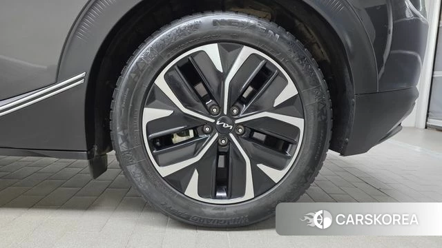 Kia EV6 id 4444138 из Кореи 13
