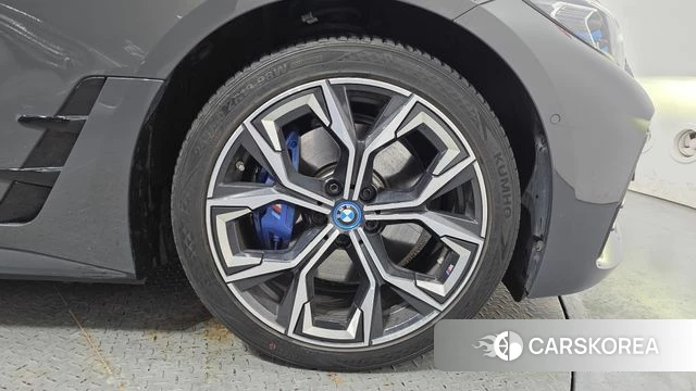 BMW i4 id 4282328 из Кореи 13