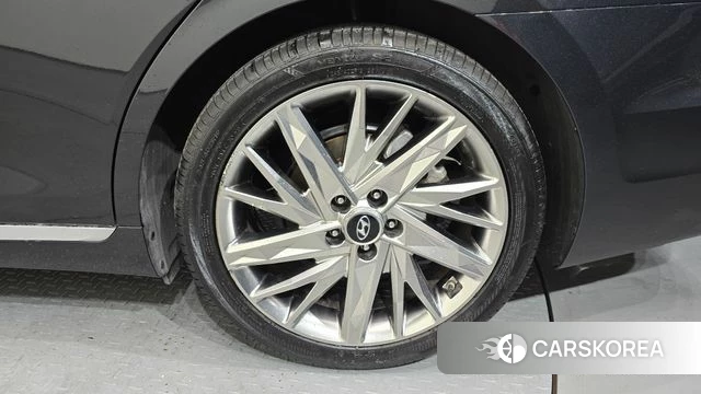 Hyundai The New Grandeur IG id 4410701 из Кореи 13