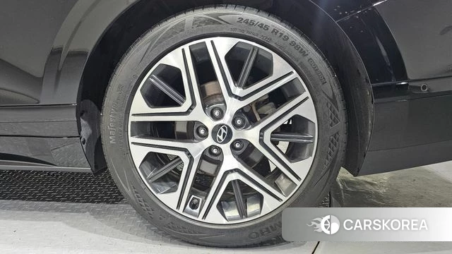 Hyundai Grandeur (GN7) id 4579658 из Кореи 13