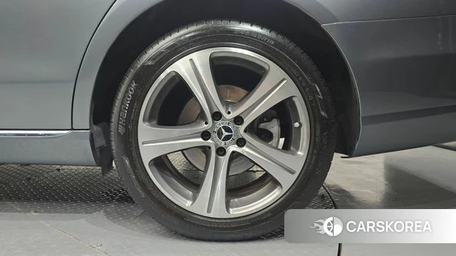 Mercedes-Benz E-Class W213 id 4906779 из Кореи 13