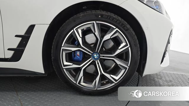 BMW i4 id 4774262 из Кореи 13