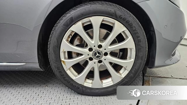 Mercedes-Benz E-Class W213 id 4667415 из Кореи 13