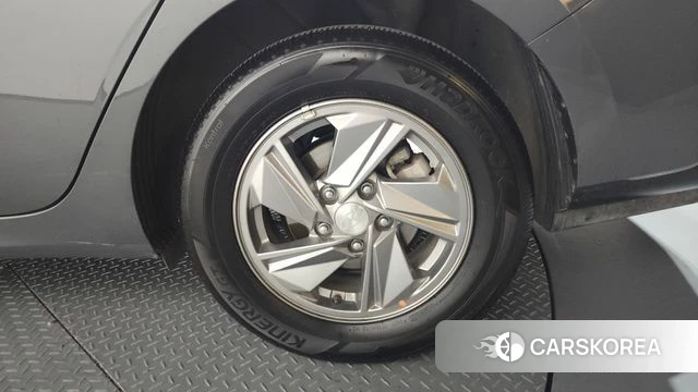 Hyundai The New Avante (CN7) id 4456234 из Кореи 13