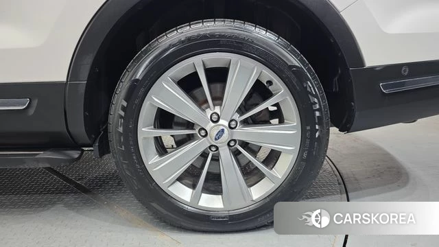 Ford Explorer id 4197233 из Кореи 13