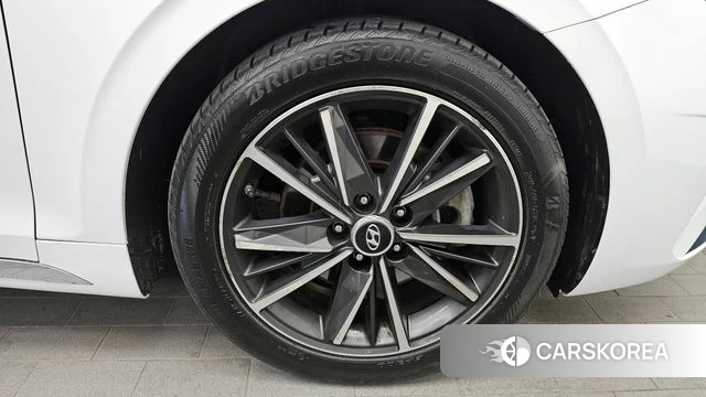 Hyundai The New Grandeur IG id 4292951 из Кореи 13