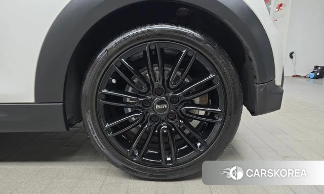 Mini Cooper id 4950732 из Кореи 13