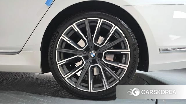 BMW 7 Series (G11) id 4936664 из Кореи 13