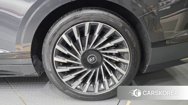Hyundai Grandeur (GN7) id 4395451 из Кореи 13