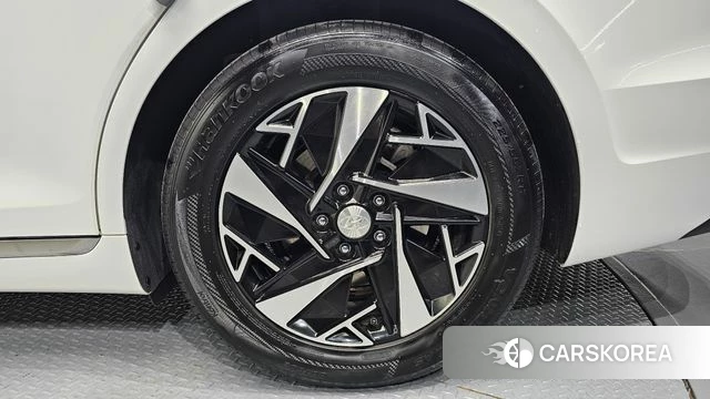 Hyundai The New Grandeur IG Hybrid id 4337935 из Кореи 13