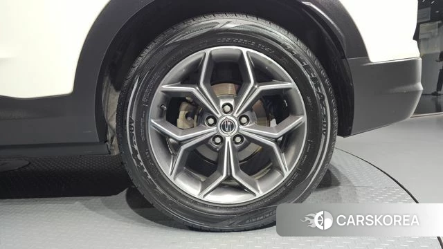 Ssangyong Beautiful Korando id 4775973 из Кореи 13