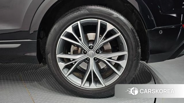 Audi Q8 (4M) id 4245484 из Кореи 13