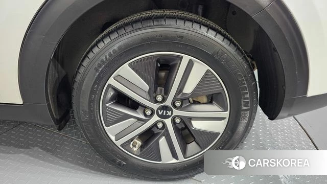 Kia The New Niro id 4196710 из Кореи 13