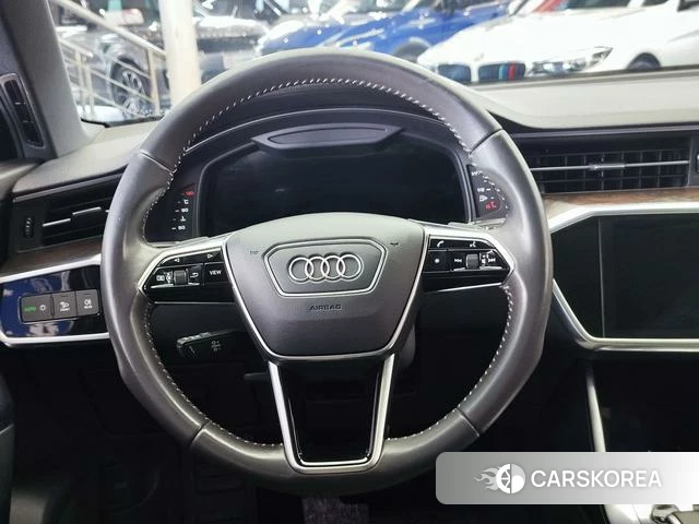 Audi A6L id 4258790 из Китая 13
