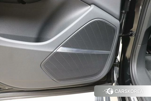 Audi Q7 id 4271921 из Китая 13