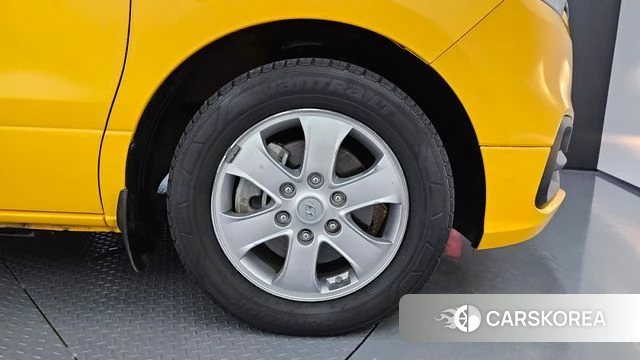 Hyundai The New Grand Starex id 4536197 из Кореи 13