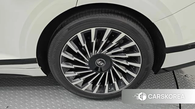Hyundai Grandeur Hybrid (GN7) id 4422063 из Кореи 13