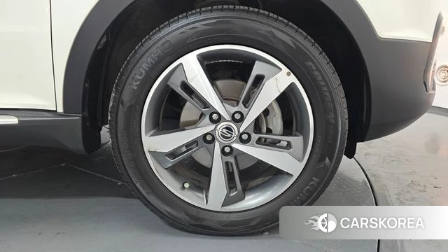 Ssangyong New Style Korando C id 4471677 из Кореи 13