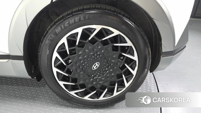 Hyundai Ionic 5 id 4489273 из Кореи 13