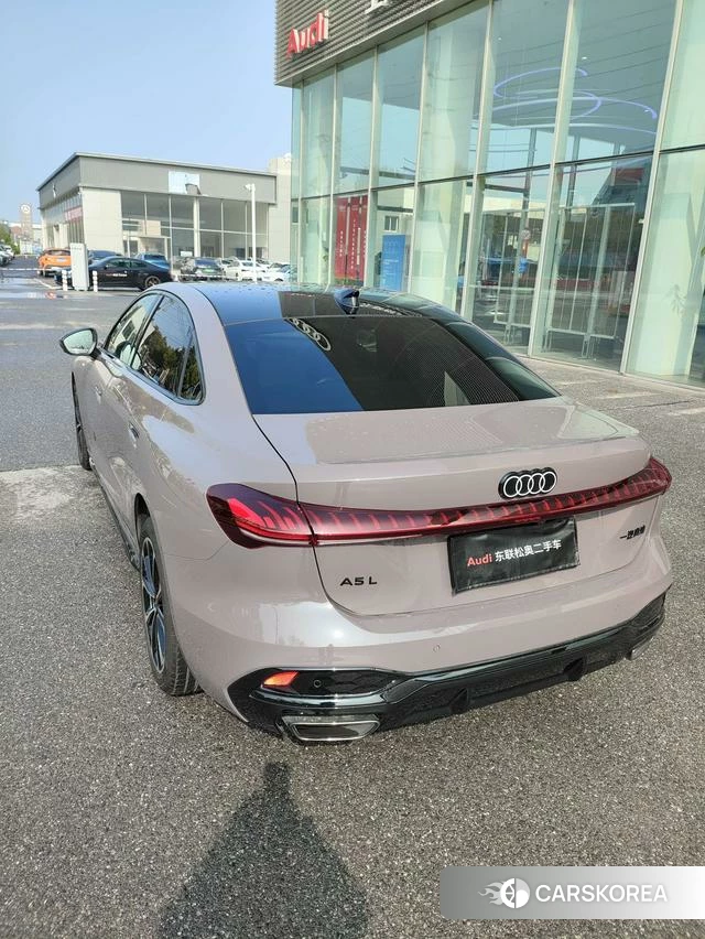 Audi A5L id 4258211 из Китая 13
