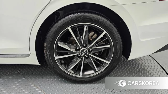 Hyundai The New Grandeur IG id 4429111 из Кореи 13