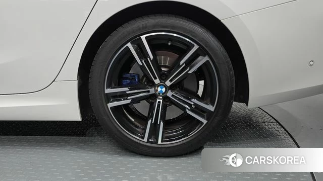 BMW 3 Series (G20) id 4847849 из Кореи 13