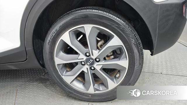 Kia Stonic id 4525814 из Кореи 13